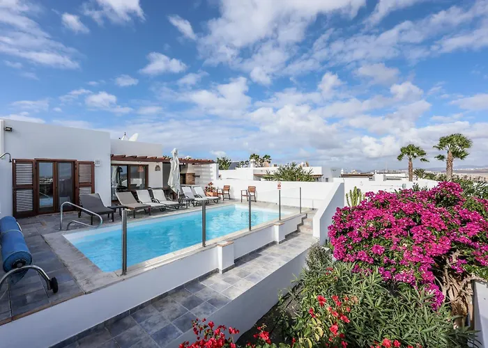 Villas Lanzarote Los Altos By New Lanzasuites Villa Serena